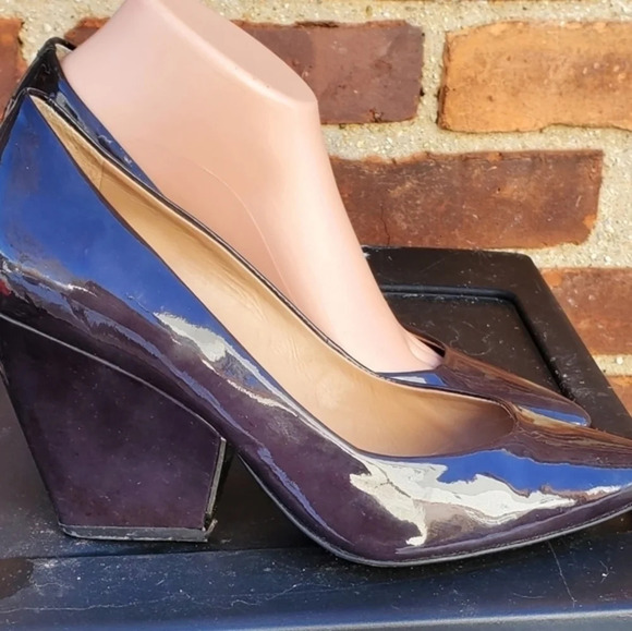 Pour la Victoire charcoal angled heel pumps 8.5 - Picture 2 of 12